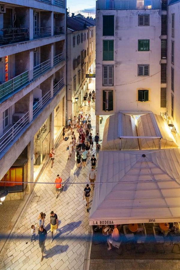 Apartment Downtown Marcius Luxury With Jacuzzi & Sauna