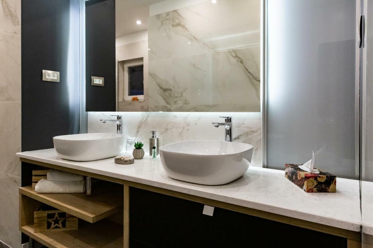 Downtown Marcius Luxury With Jacuzzi & Sauna Zadar