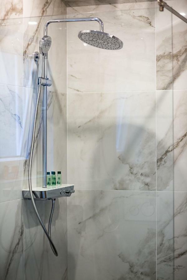 Apartment Downtown Marcius Luxury With Jacuzzi & Sauna Zadar