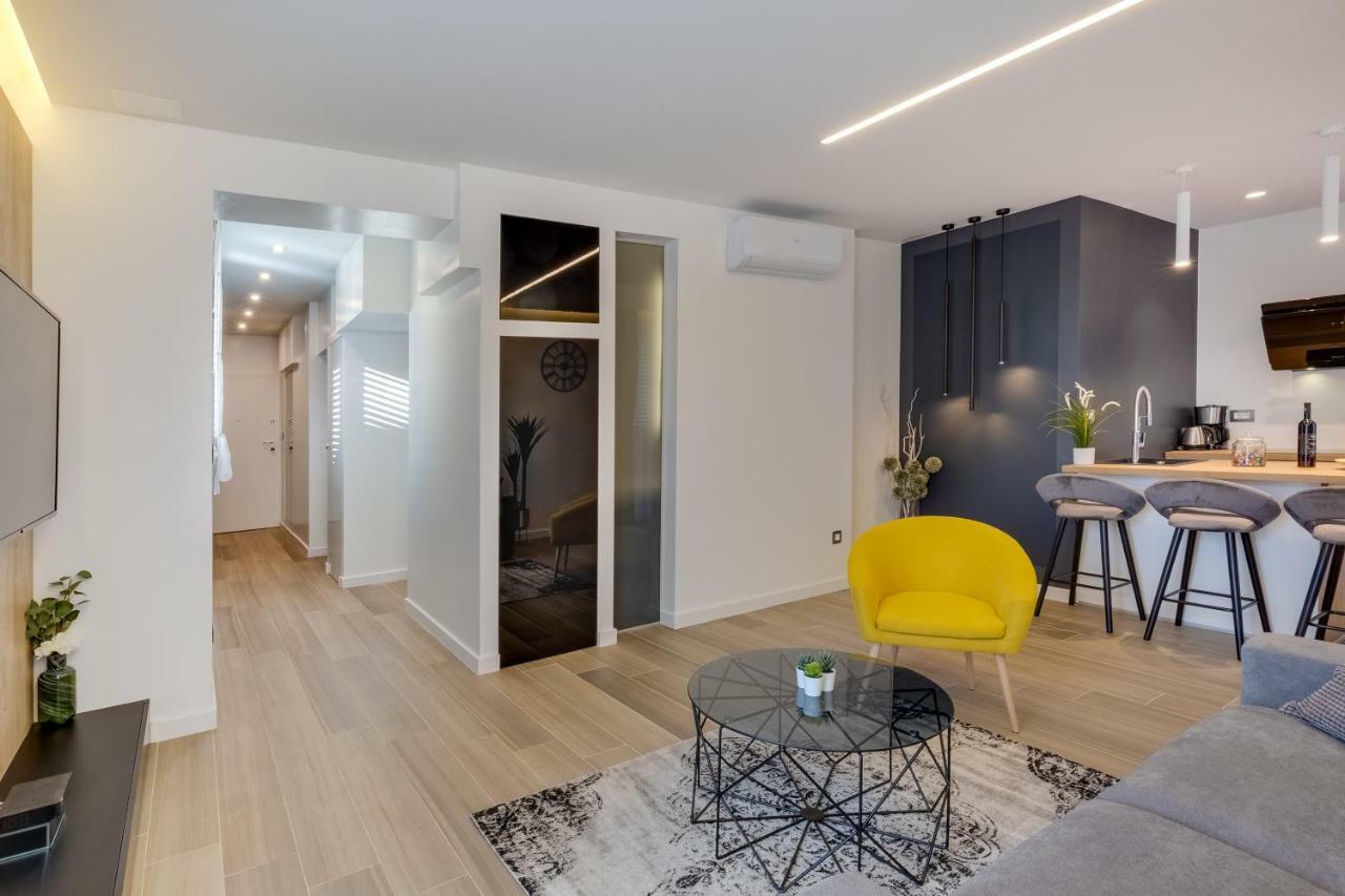 Downtown Marcius Luxury With Jacuzzi & Sauna